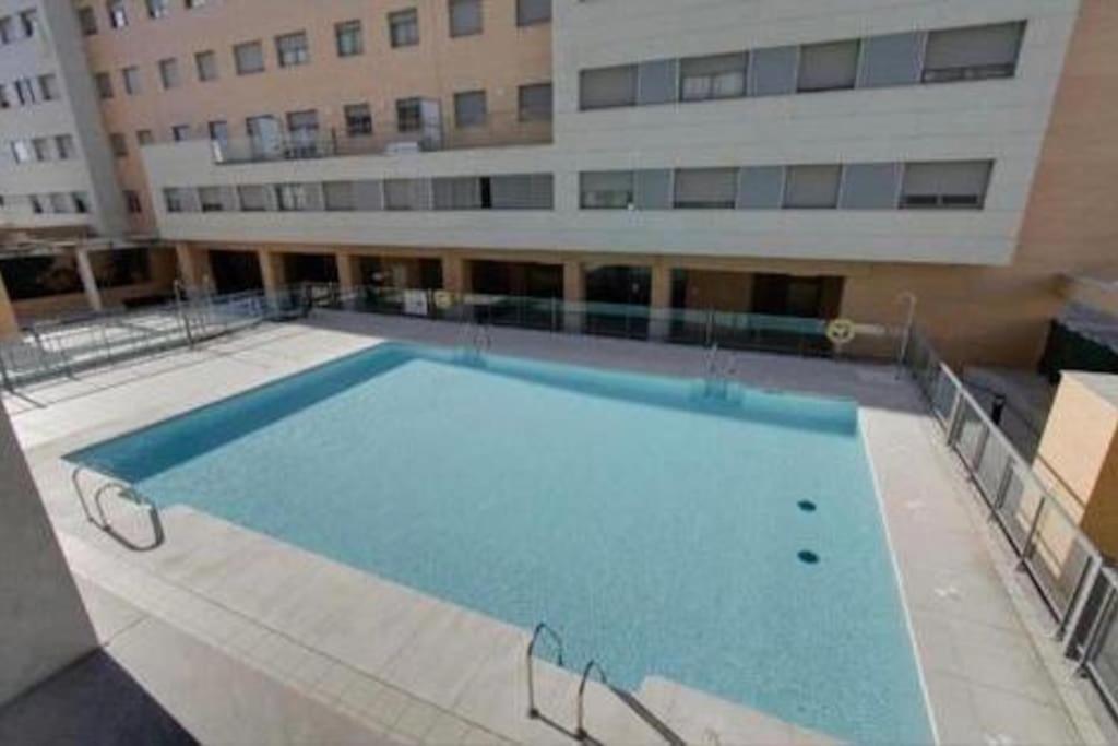 Love Rent4 Malaga Pacifico Málaga Exterior foto